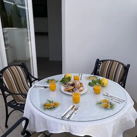 Apartamento Casa Azahar Centrally Located 2 Bedroom Alhaurín el Grande