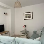Casa Azahar Centrally Located 2 Bedroom Alhaurín el Grande